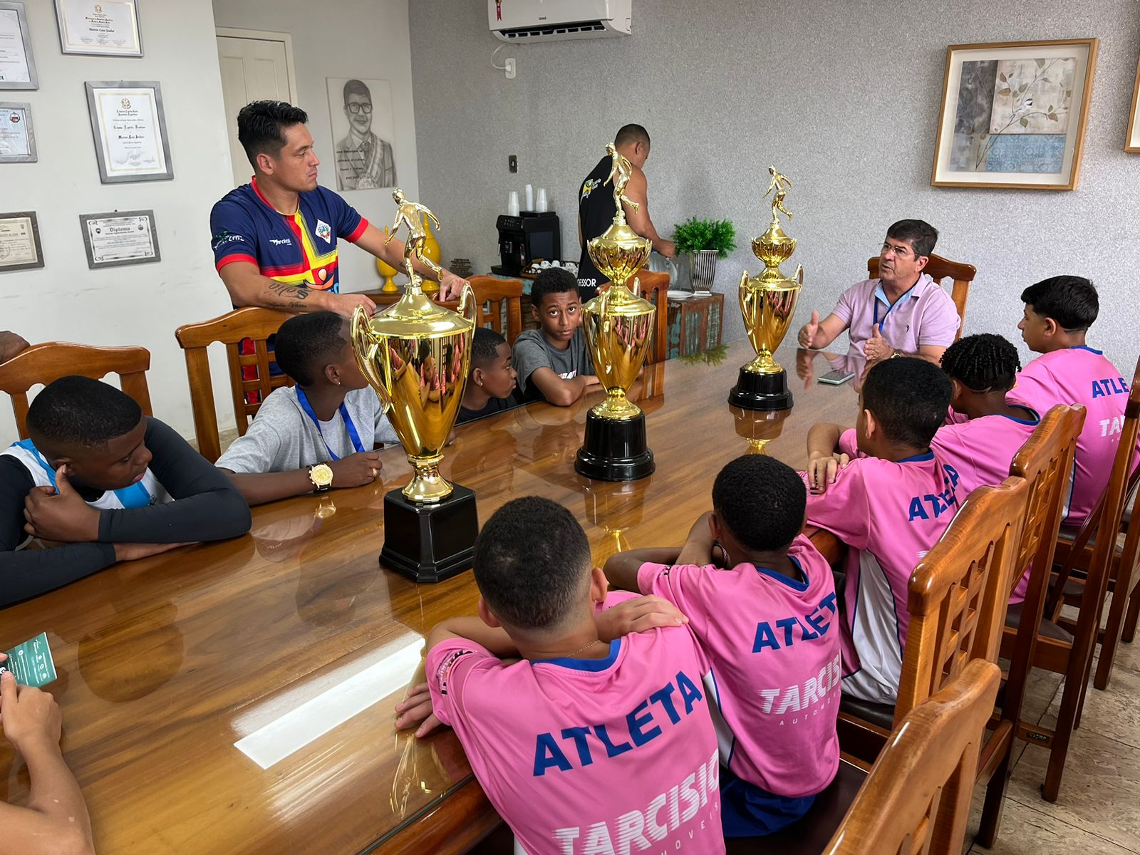 EFA - Escola de Futebol Alecrim realizou jogos amistosos com Escolinha Muni