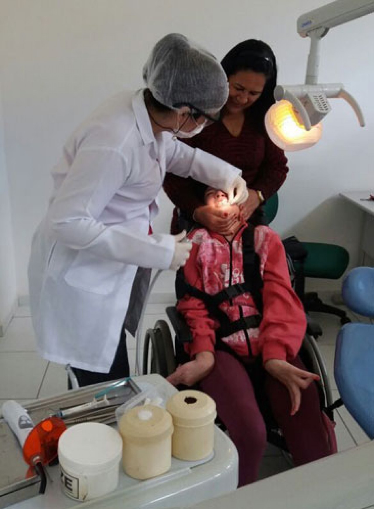Saúde bucal atende pacientes com necessidades especiais