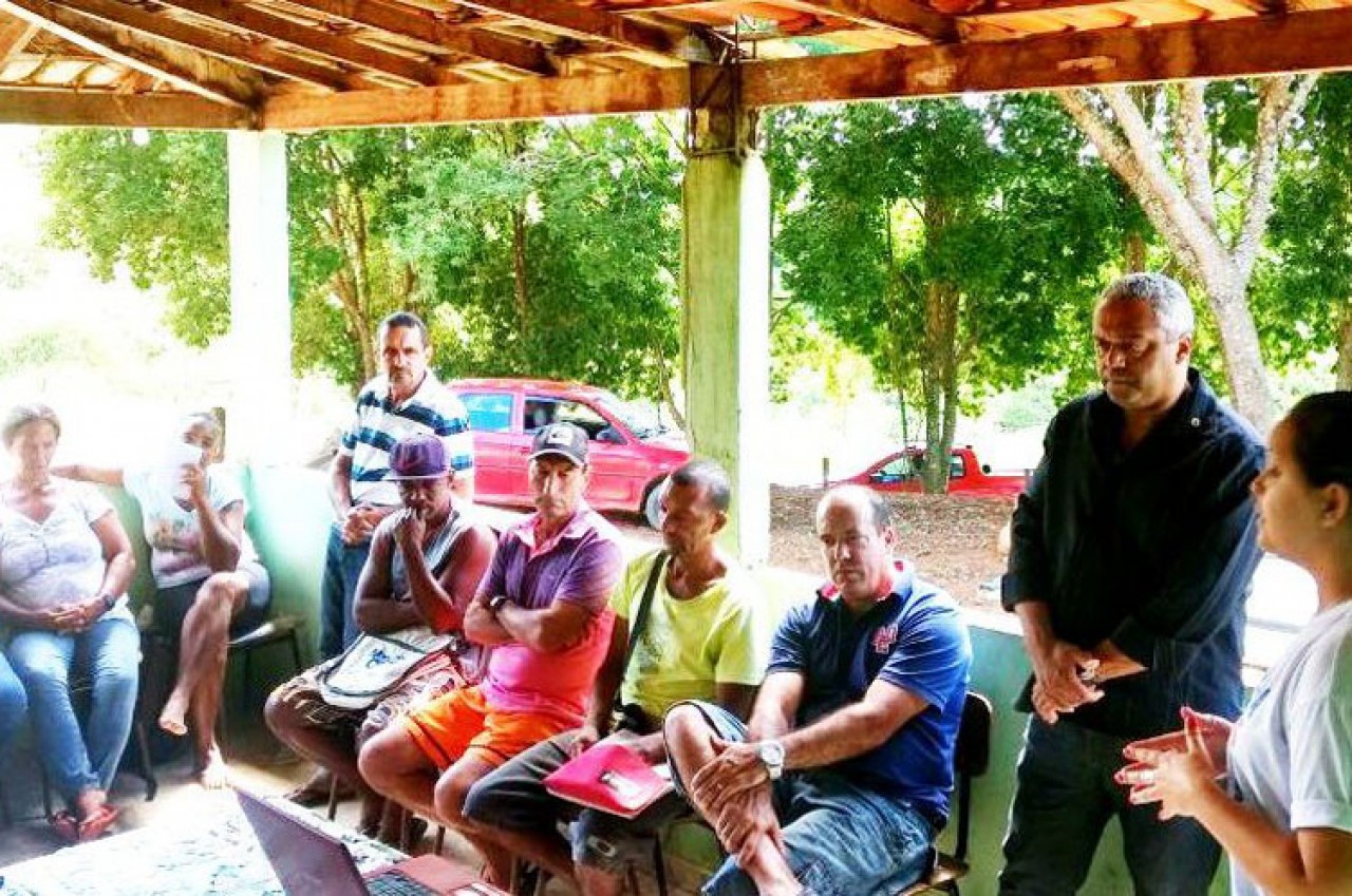 Produtores do Florestan Fernandes conhecem Projeto Reflorestar
