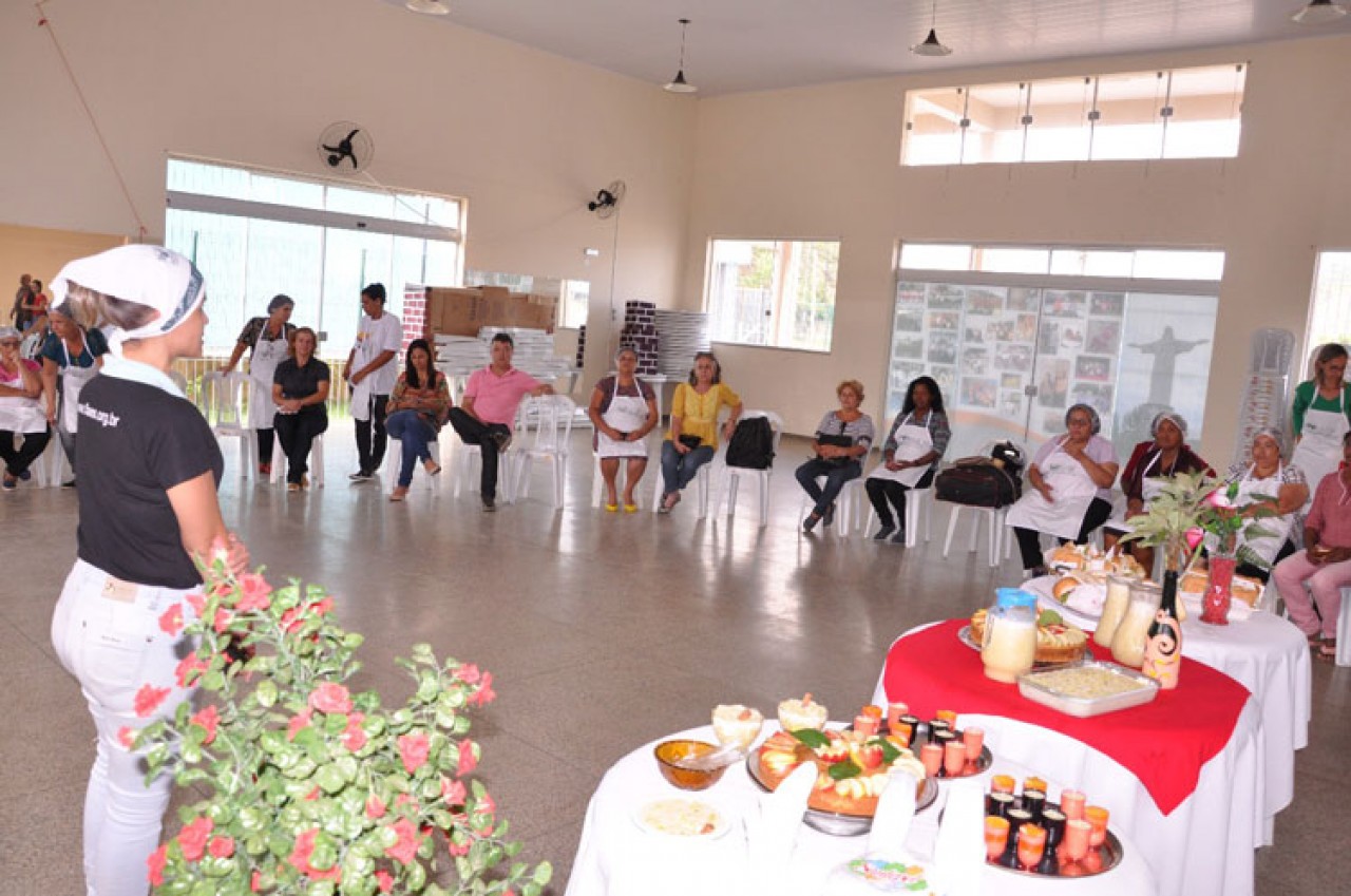 Servidoras concluem Treinamento para preparadoras de alimentos