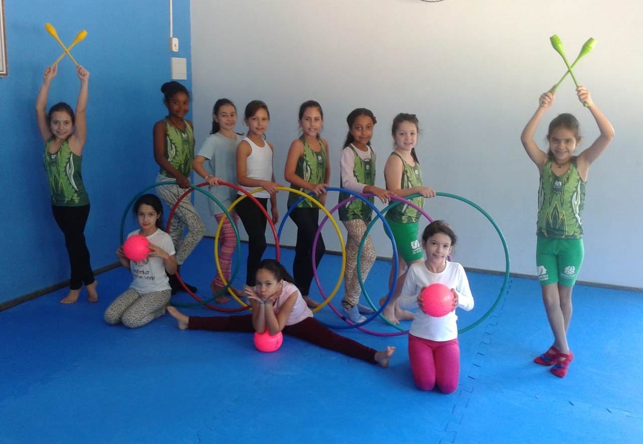 A graça e a satisfação das meninas da Ginástica Rítmica em Guaçuí