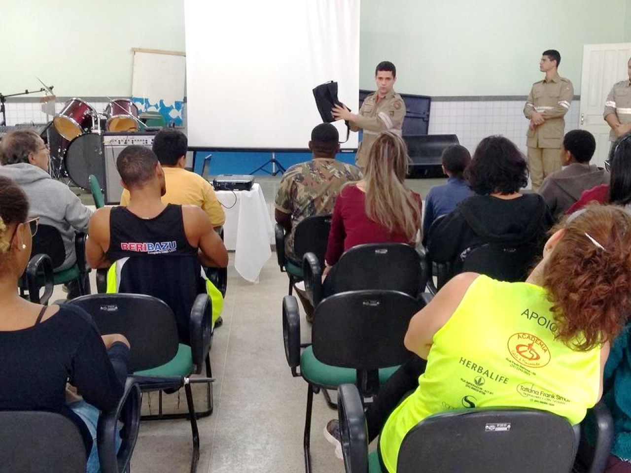 Projovem Adolescente segue com projeto “Conhecendo as profissões”