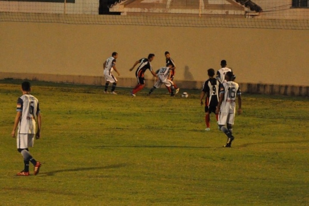 Master Independente vence São Tiago no primeiro jogo da semifinal