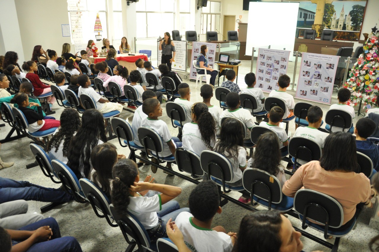 Projeto Alfabetização Agora apresenta resultados em seminário