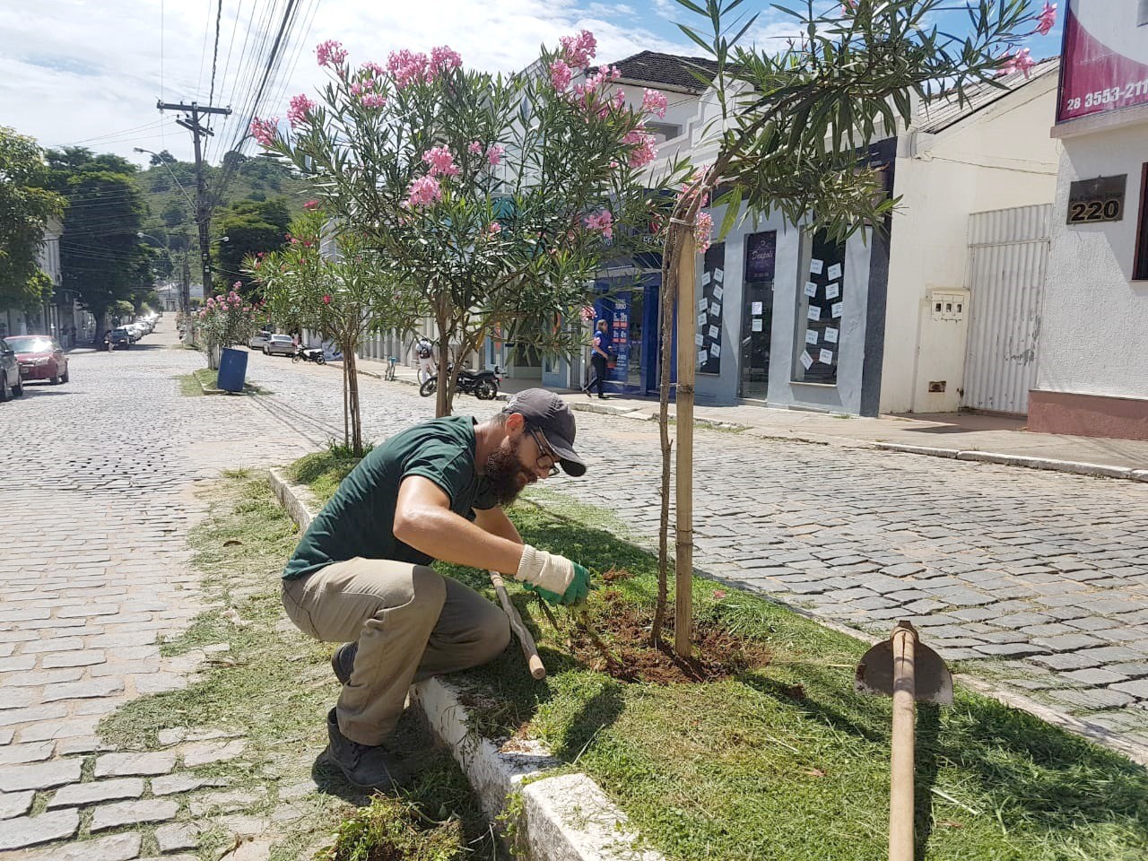 Para estar bonita, uma cidade precisa de quem cuide dela