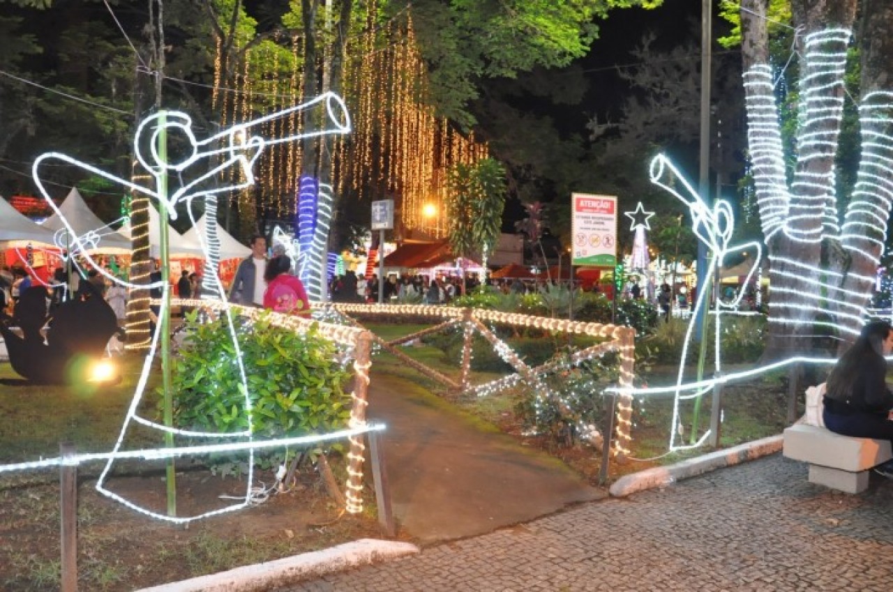 Luzes do Natal de Luz de Guaçuí serão acesas nesta sexta-feira
