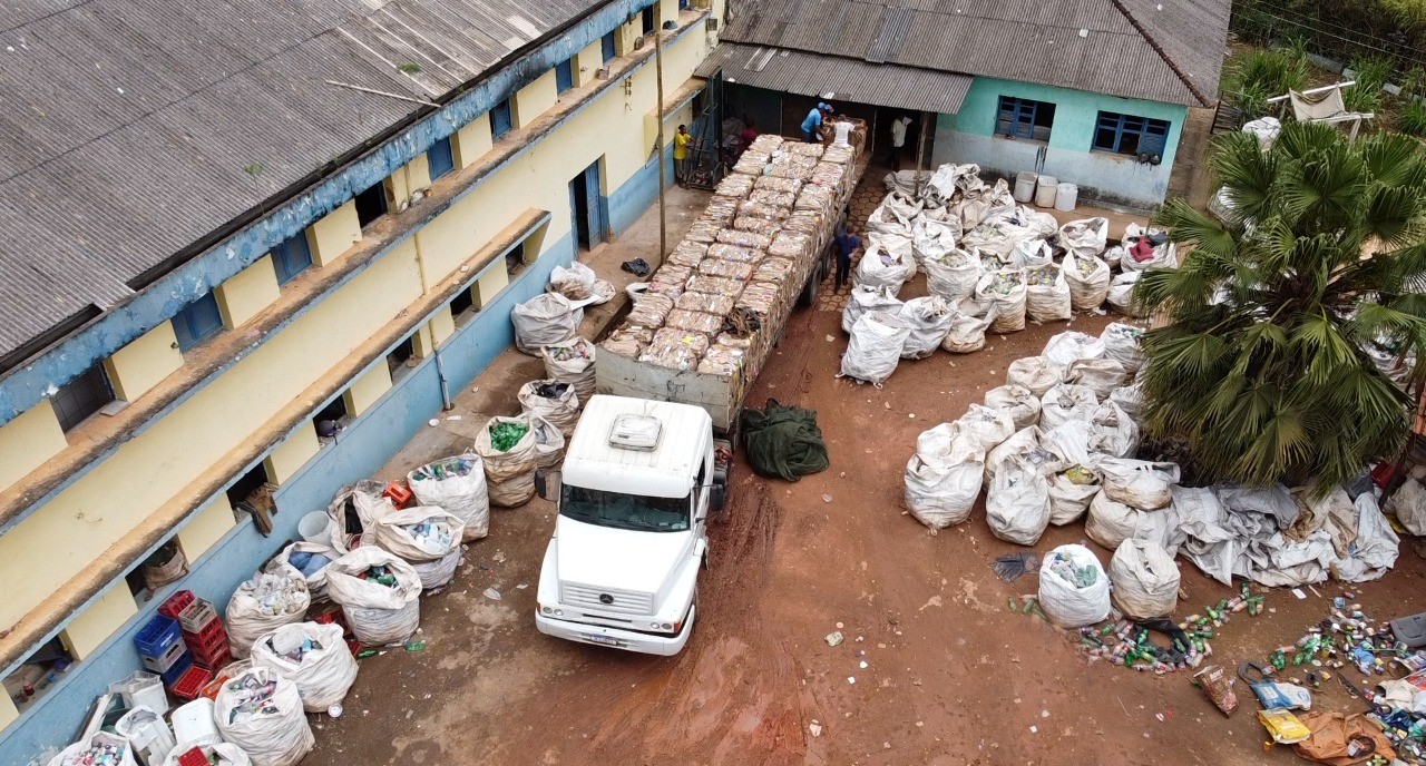Nos dez primeiros meses de 2021, foram recicladas 350 toneladas de resíduos.