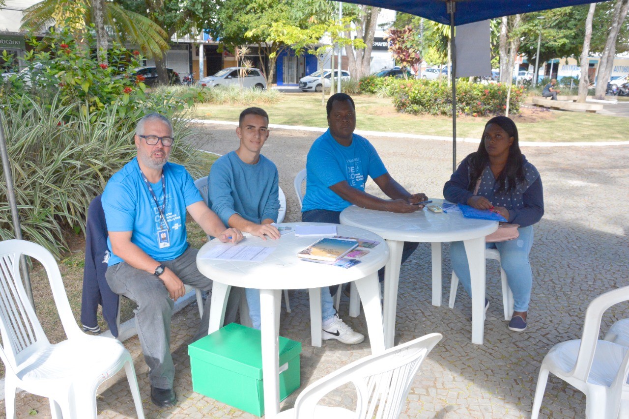SEMANA DO MEI: SEBRAE E PREFEITURA DE GUAÇUÍ REALIZAM PLANTÃO DE ATENDIMENTO NA PRAÇA JOÃO ACACINHO