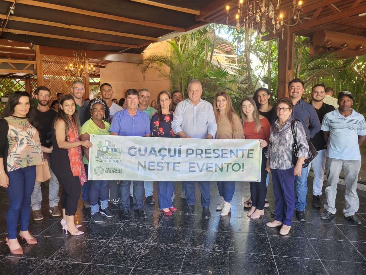 GUAÇUÍ PARTICIPA DE COMEMORAÇÃO DA SEMANA DA AGRICULTURA FAMILIAR EM VITÓRIA