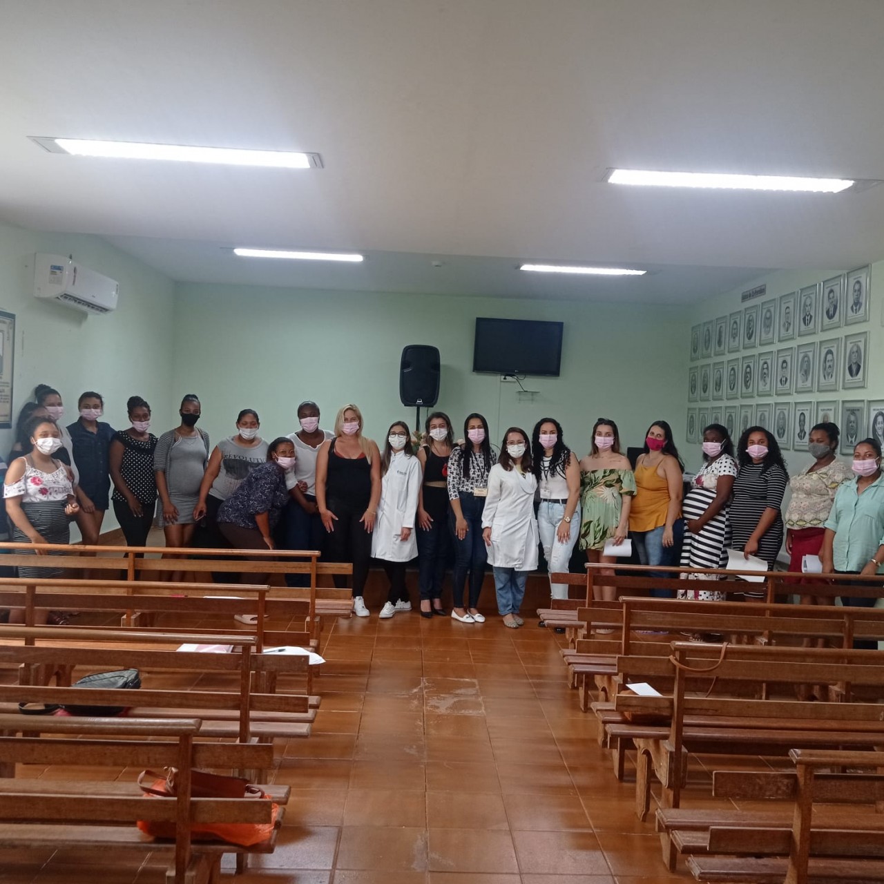 GESTANTES DO CRAS PARTICIPAM DE VISITA A MATERNIDADE DA SANTA CASA DE MISERICÓRDIA DE GUAÇUÍ