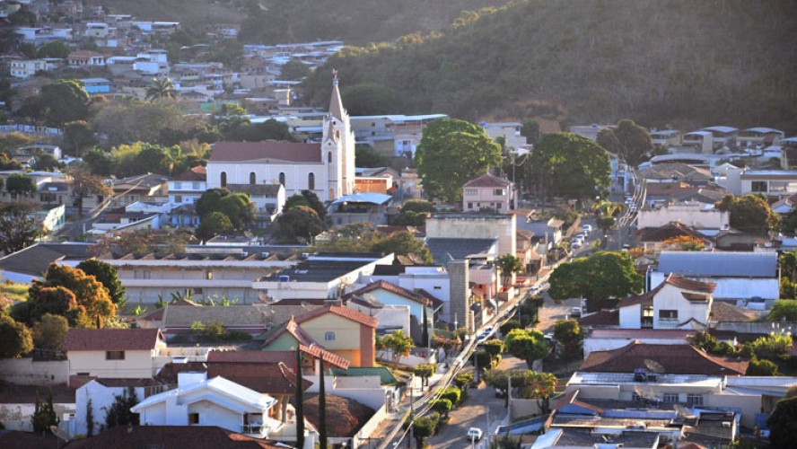 Os recursos arrecadados com o IPTU voltam para o cidadão de Guaçui como investimentos em obras e serviços.