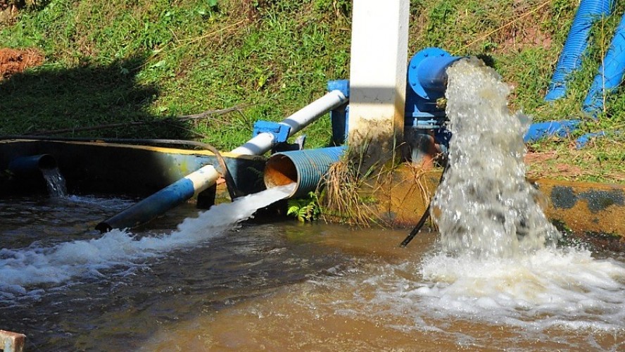 Foram realizadas as inaugurações simbólicas da nova adutora de São Felipe e da nova adutora do distrito de São Pedro de Rates que já estão funcionando. (Comunicação Guaçuí)