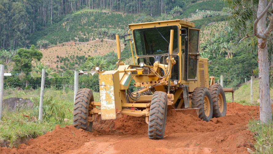 Foram realizados serviços nas localidades de Areia Branca, Serra Santa Catarina - que liga Guaçuí a Alegre - e o trecho da Santa Catarina que dá acesso a 11 propriedades rurais. (Comunicação Guaçuí)