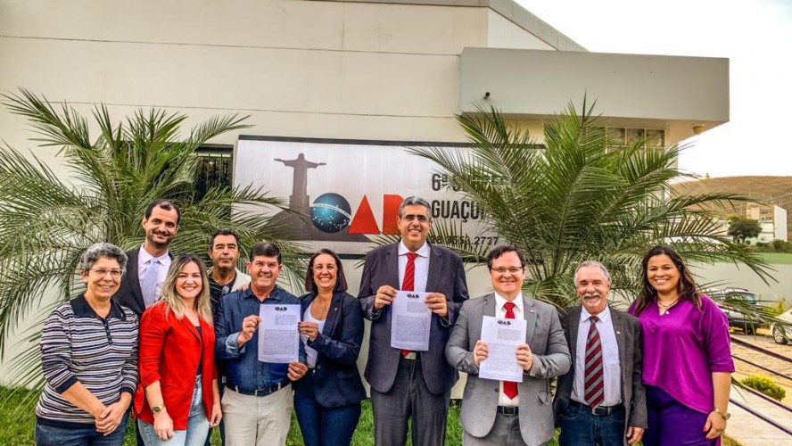 PREFEITO JAUHAR PARTICIPA DA ASSINATURA DO CONTRATO PARA CONSTRUÇÃO DA SEDE PRÓPRIA DA SUBSEÇÃO DE GUAÇUÍ