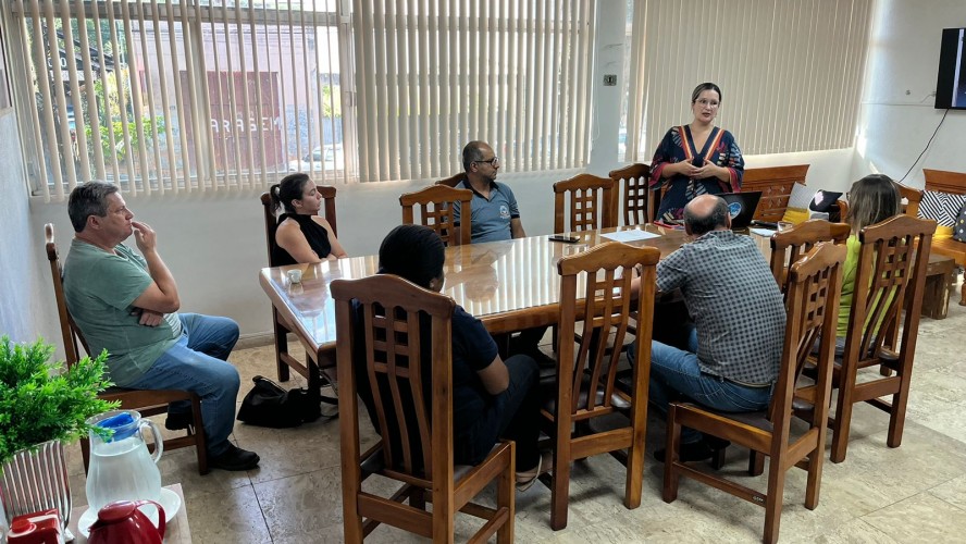 COMISSÃO DE ÉTICA E INTEGRIDADE E CONSELHO GESTOR DE ÉTICA DE GUAÇUÍ PARTICIPAM DE CAPACITAÇÃO