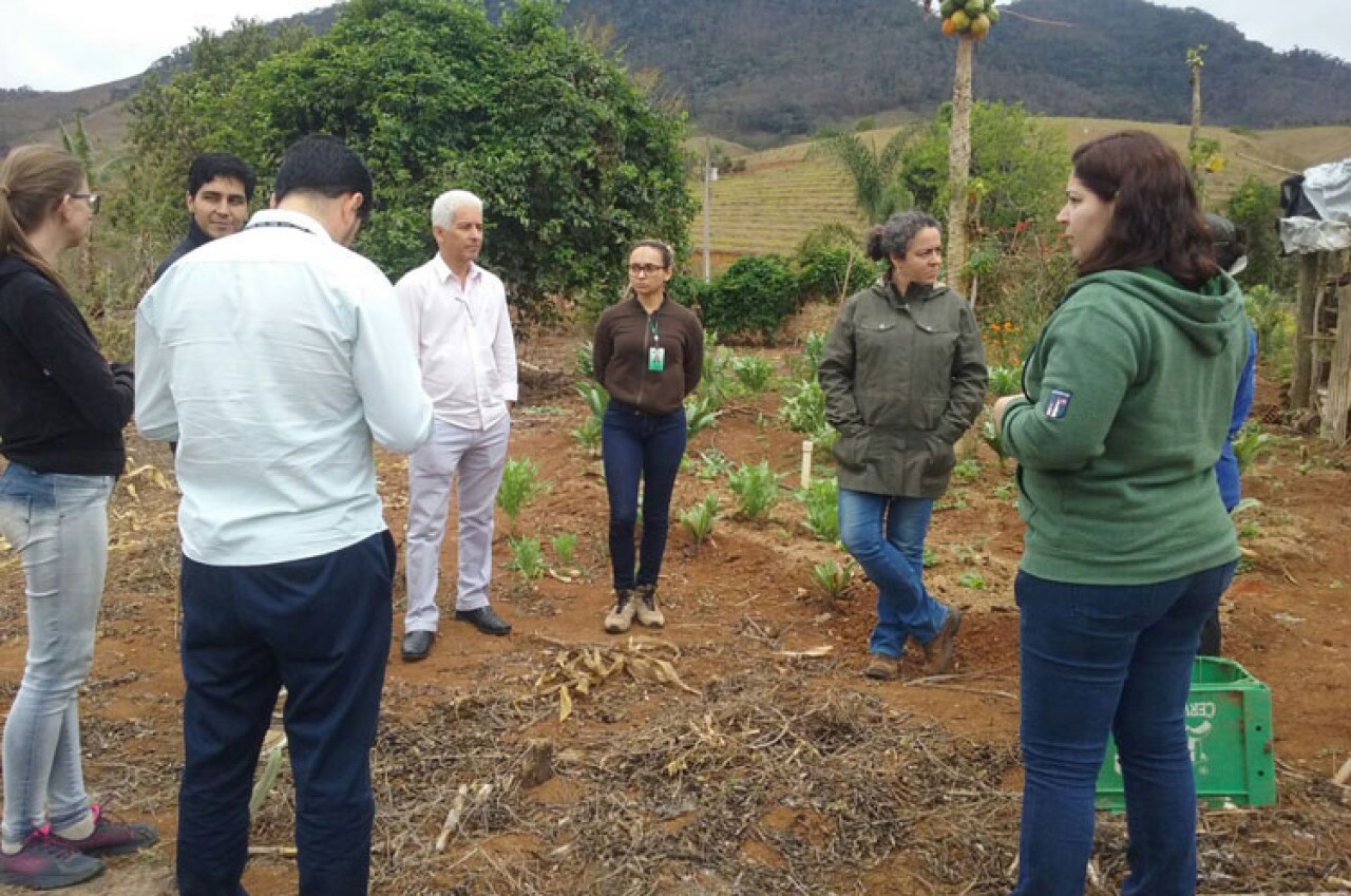Reunião trata sobre certificação orgânica em propriedades de Guaçuí