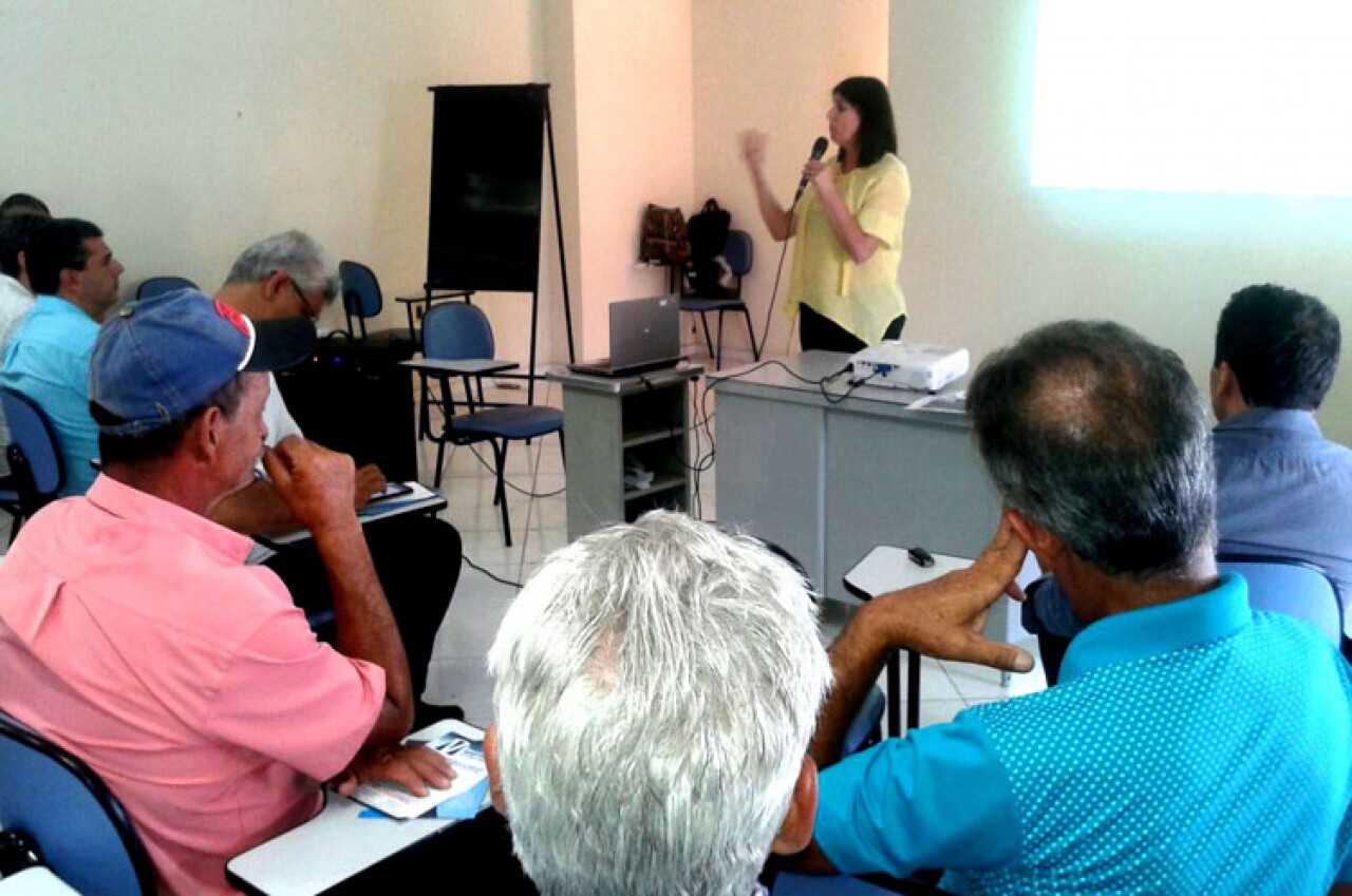 Guaçuí recebe reunião de mobilização do Programa Reflorestar