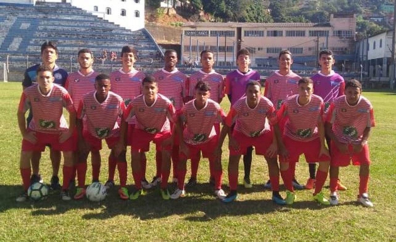 Equipe de Guaçuí participa de torneio triangular sub17