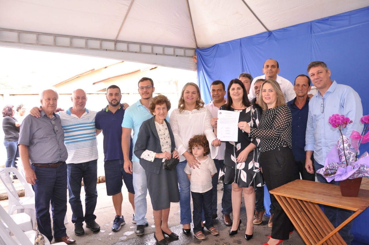 Assinada ordem de serviço para nova creche em Guaçuí Assinada ordem de serviço para nova creche em Guaçuí