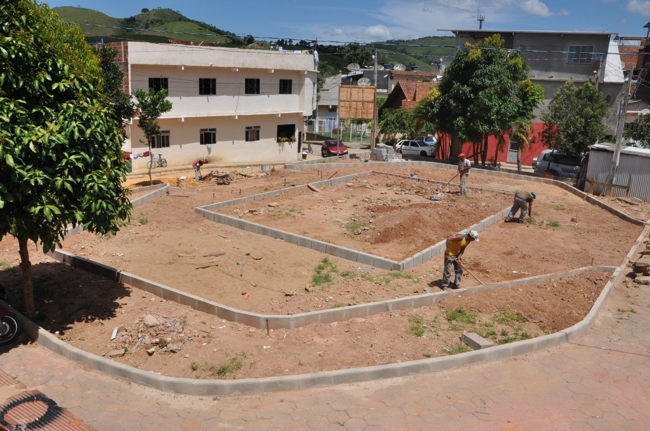 Iniciada construção de nova praça e sede da Secretaria de Meio Ambiente