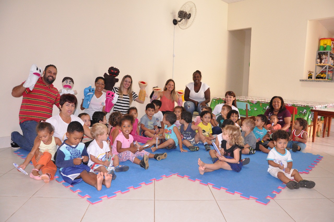 Iniciadas ações do projeto Saúde Bucal nas Escolas deste ano
