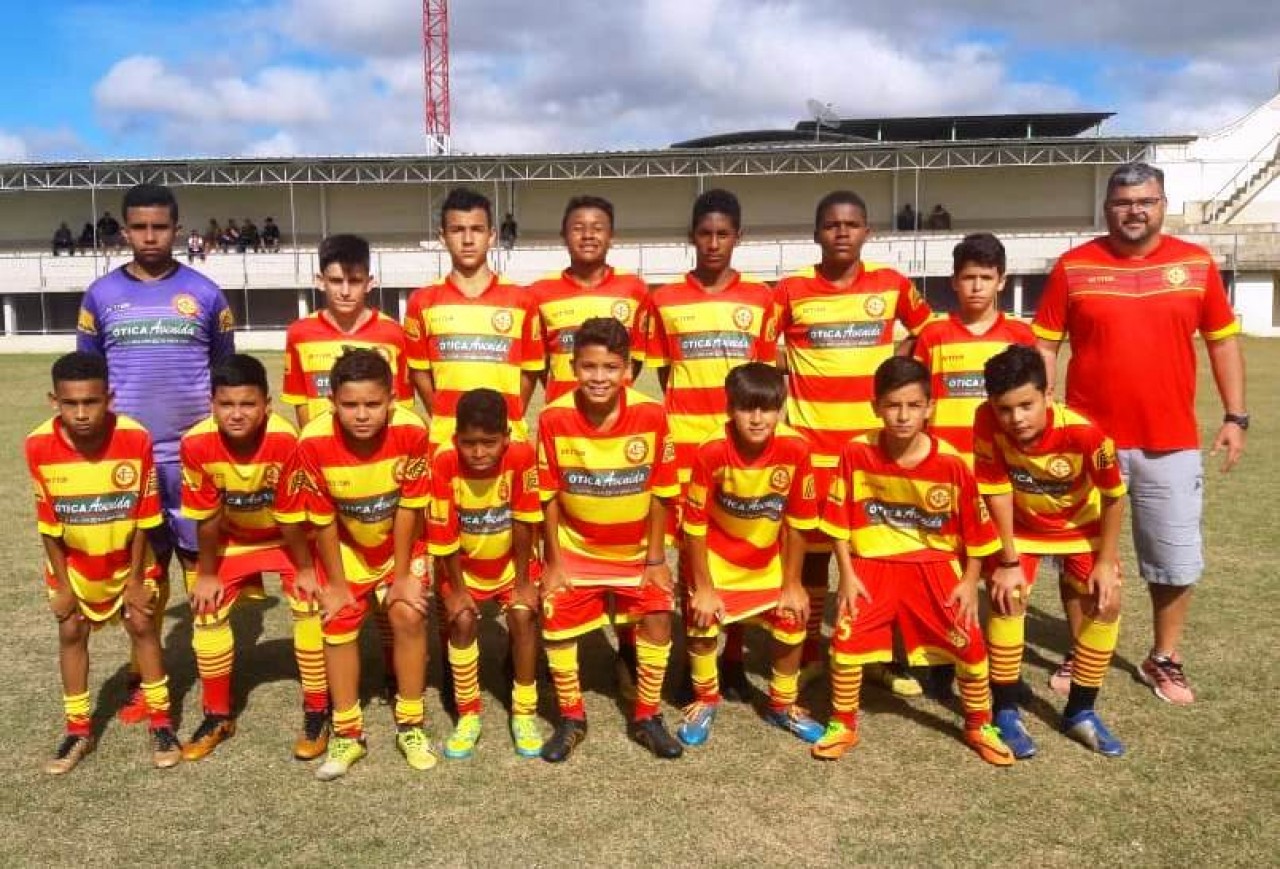 Definidas semifinais da Copa Guaçuí de Futebol Infantil