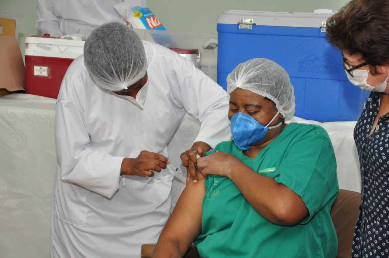 Guaçuí inicia vacinação contra a Covid-19