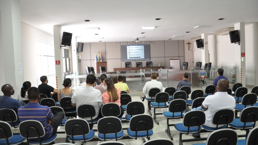 Palestra sobre Educação Financeira para MEI em caps Palestra sobre Educação Financeira para MEI em caps
