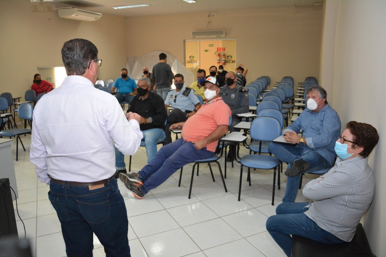 Prefeito participa de reunião sobre segurança pública de Guaçuí