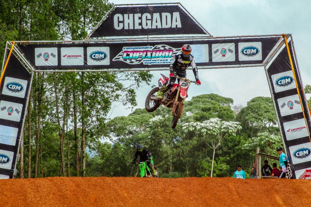 ETAPA DO CAMPEONATO CAPIXABA DE MOTOCROSS E SUPERCROSS É REALIZADO EM GUAÇUÍ