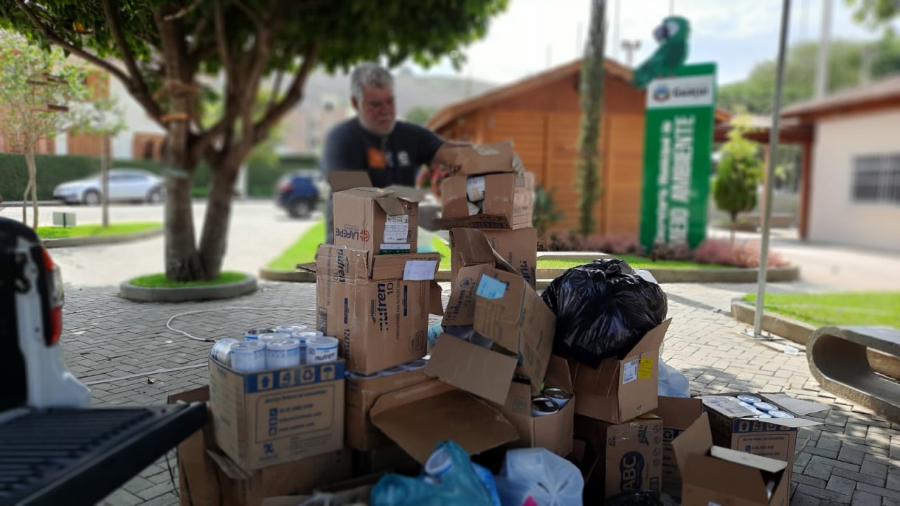 MAIS 828 LATAS SÃO ENCAMINHADAS PARA RECICLAGEM EM GUAÇUÍ MAIS 828 LATAS SÃO ENCAMINHADAS PARA RECICLAGEM EM GUAÇUÍ