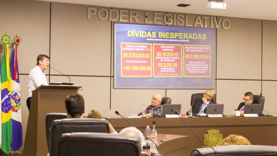 GUAÇUÍ É CONTEMPLADA COM INVESTIMENTOS EM INFRAESTRUTURA RURAL GUAÇUÍ É CONTEMPLADA COM INVESTIMENTOS EM INFRAESTRUTURA RURAL