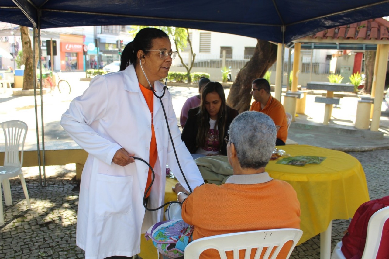 JULHO AMARELO: PREFEITURA DE GUAÇUÍ REALIZA AÇÃO EM ALUSÃO AO MÊS DE CONSCIENTIZAÇÃO CONTRA AS HEPATITES VIRAIS