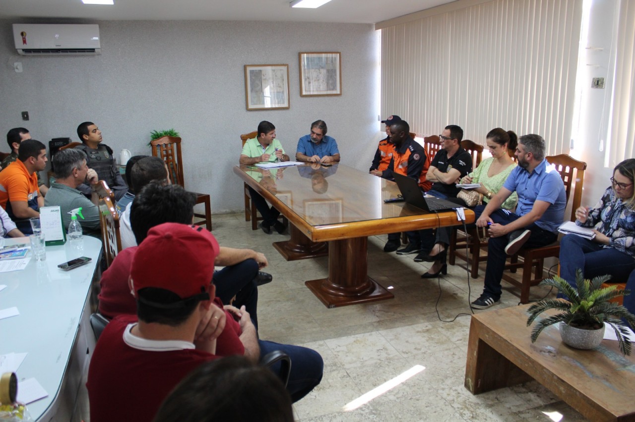GGIM: GABINETE DE GESTÃO INTEGRADA MUNICIPAL SE REÚNE PARA BALANÇO DAS AÇÕES DA SEGURANÇA PÚBLICA EM GUAÇUÍ GGIM: GABINETE DE GESTÃO INTEGRADA MUNICIPAL SE REÚNE PARA BALANÇO DAS AÇÕES DA SEGURANÇA PÚBLICA EM GUAÇUÍ
