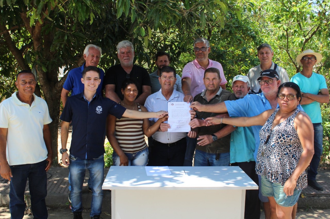 BAIRRO GUMERCINDO DA SILVA GLÓRIA RECEBERÁ RESERVATÓRIO PARA CAPTAÇÃO DE ÁGUAS PLUVIAIS BAIRRO GUMERCINDO DA SILVA GLÓRIA RECEBERÁ RESERVATÓRIO PARA CAPTAÇÃO DE ÁGUAS PLUVIAIS