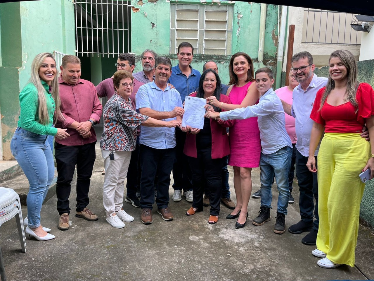 ASSINADA ORDEM DE SERVIÇO PARA REFORMA E AMPLIAÇÃO DO PRÉDIO DA AGÊNCIA MUNICIPAL DE AGENDAMENTO - AMA ASSINADA ORDEM DE SERVIÇO PARA REFORMA E AMPLIAÇÃO DO PRÉDIO DA AGÊNCIA MUNICIPAL DE AGENDAMENTO - AMA