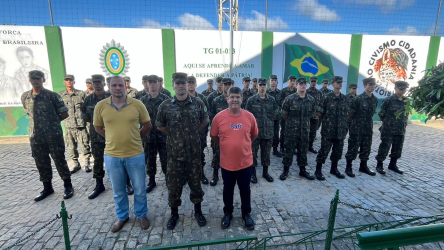 GUAÇUÍ É CONTEMPLADA COM INVESTIMENTOS EM INFRAESTRUTURA RURAL GUAÇUÍ É CONTEMPLADA COM INVESTIMENTOS EM INFRAESTRUTURA RURAL