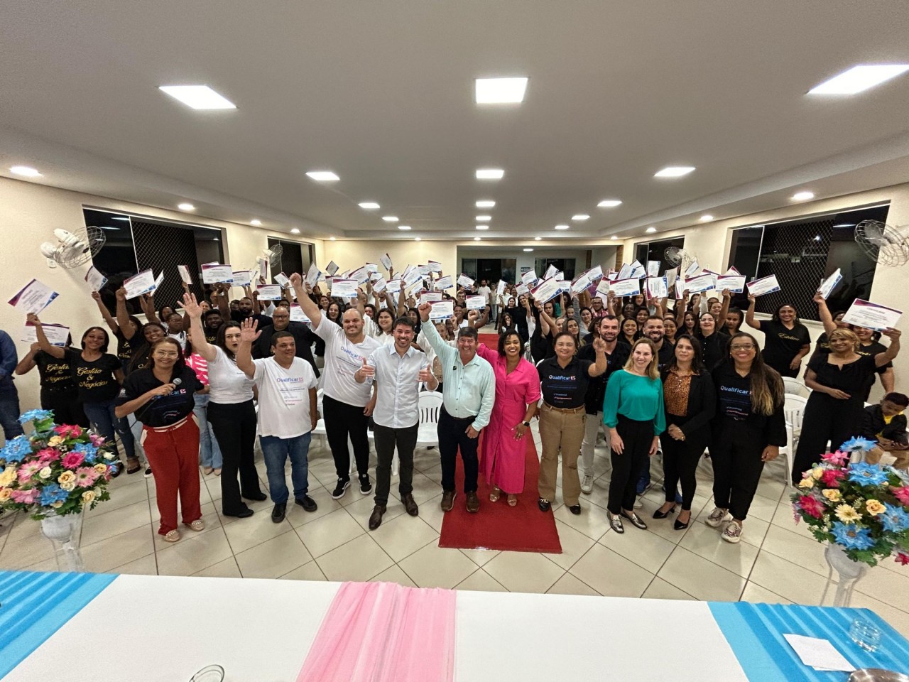 PREFEITURA E SECTI CELEBRAM MAIS UMA FORMATURA DE ALUNOS DOS CURSOS PRESENCIAIS DO QUALIFICAR ES EM GUAÇUÍ PREFEITURA E SECTI CELEBRAM MAIS UMA FORMATURA DE ALUNOS DOS CURSOS PRESENCIAIS DO QUALIFICAR ES EM GUAÇUÍ