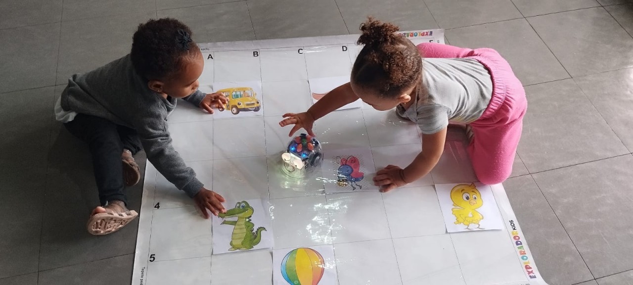 PREFEITURA DE GUAÇUÍ INVESTE EM TECNOLOGIA PARA MODERNIZAR ENSINO MUNICIPAL PREFEITURA DE GUAÇUÍ INVESTE EM TECNOLOGIA PARA MODERNIZAR ENSINO MUNICIPAL