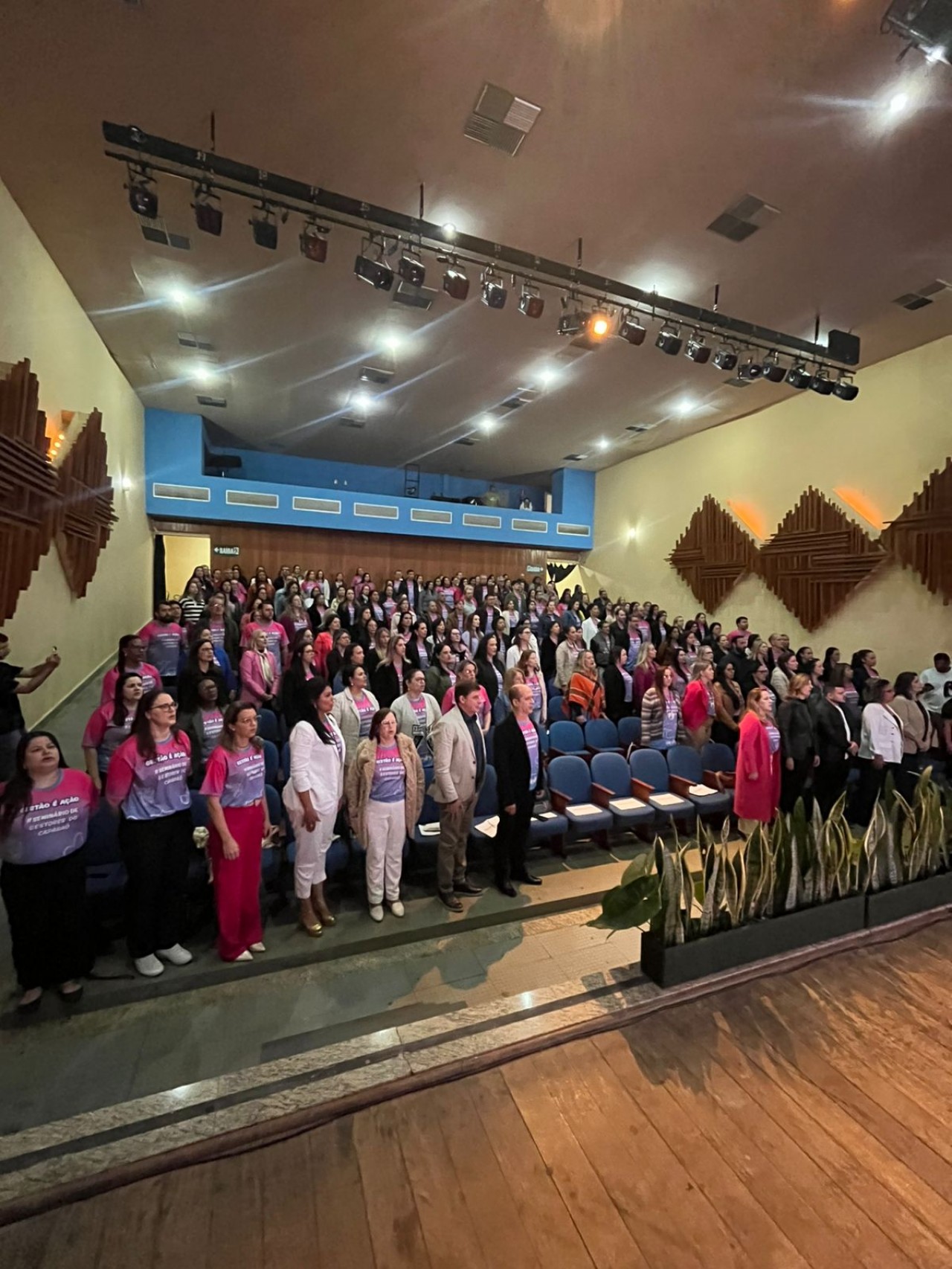 SEMINÁRIO “GESTÃO É AÇÃO” FORTALECE LIDERANÇA E GESTÃO ESCOLAR NA REGIÃO DO CAPARAÓ SEMINÁRIO “GESTÃO É AÇÃO” FORTALECE LIDERANÇA E GESTÃO ESCOLAR NA REGIÃO DO CAPARAÓ